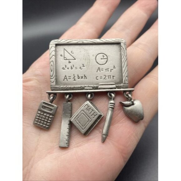Vtg JJ JONETTE Brooch Pin Pewter Math Teacher Chalkboard Charm School Algebra - Picture 2 of 11